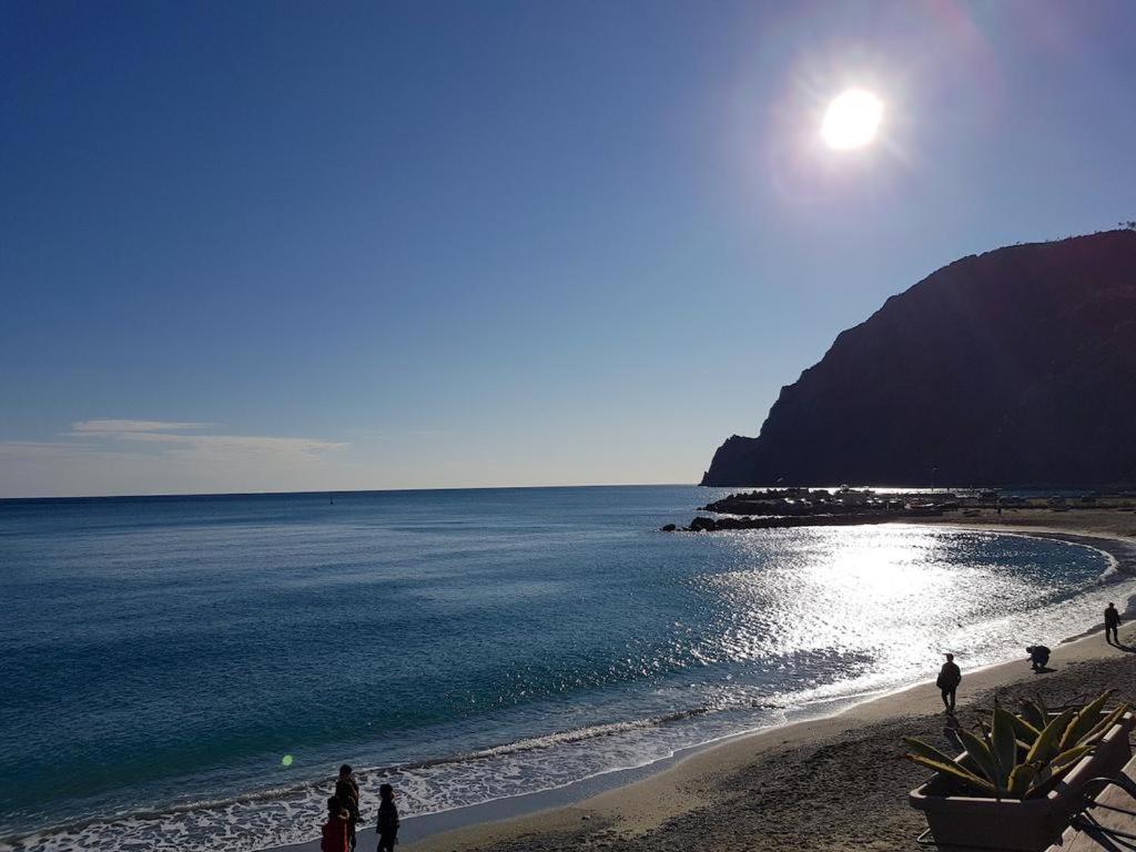 Miramar Cosy Apartment Monterosso al Mare Buitenkant foto