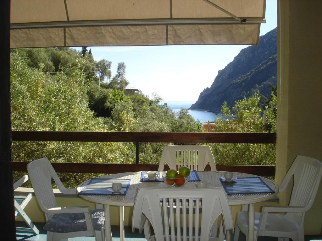 Miramar Cosy Apartment Monterosso al Mare Buitenkant foto